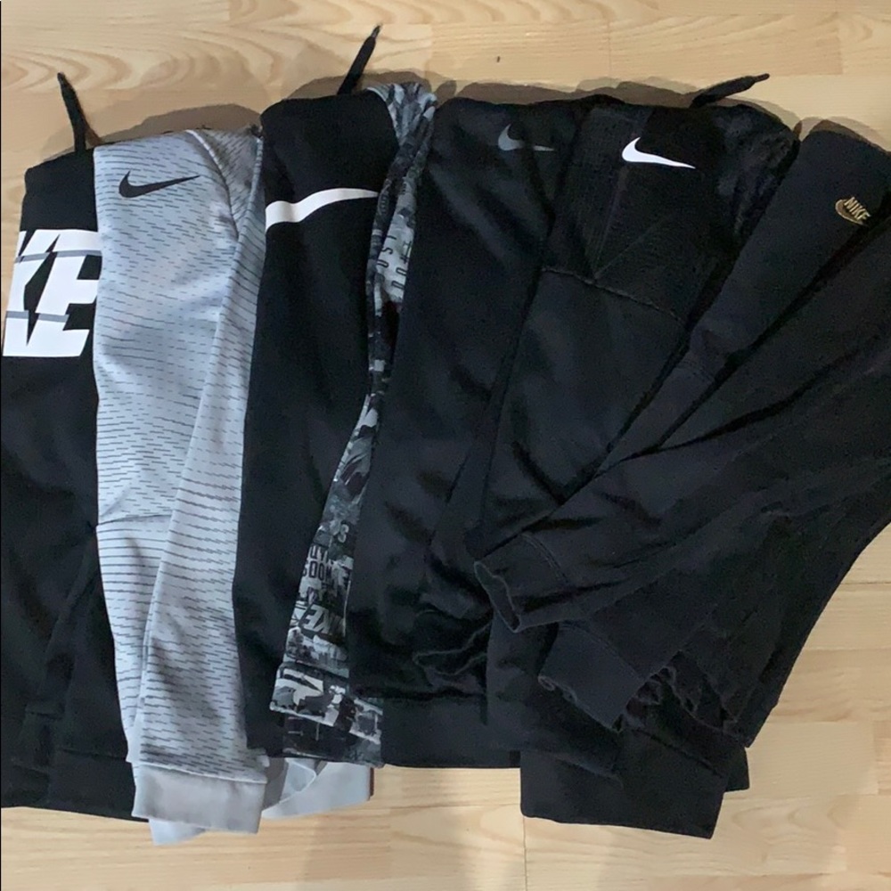 Men’s Nike sweatshirts adidas pants